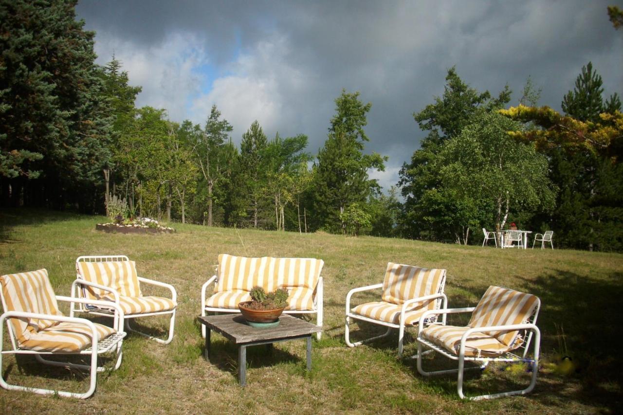 Chalet Ricciano Foligno Exteriör bild